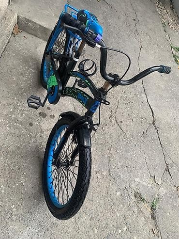 Велосипеды: Детские велосипеды BMX-стиля - Два велосипеда: черно‑синий и красный — 4