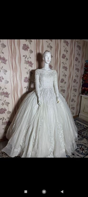 пышное фатиновое свадебное платье: Свадебное платье, One size, Б/у — 8