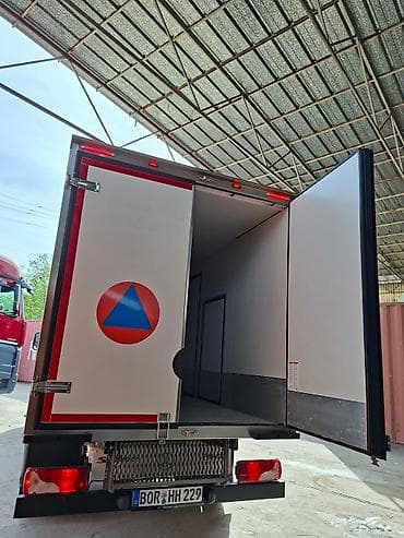 диска на мерс: Mercedes-Benz Спринтер: 2008 г., 2.2 л, Автомат, Дизель — 8