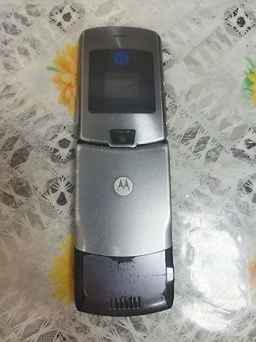 tekno spark: Motorola Razr V Xt885 — 3