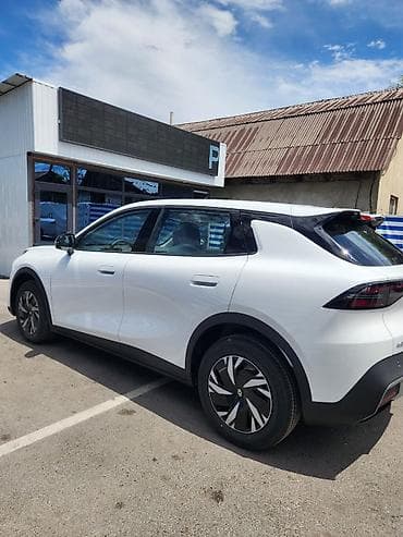 Транспорт: Changan Qiyuan Q05: 2026 г. — 3