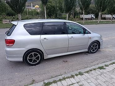 купить авто кыргыстан: Toyota Ipsum: 2003 г., 2.4 л, Автомат, Газ — 3