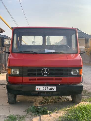 купить грузовой автомобиль с манипулятором бу: Легкий грузовик, Mercedes-Benz, Б/у — 3