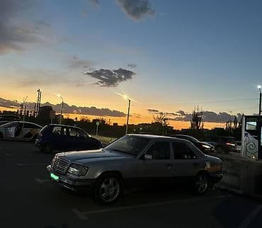 э 34: Mercedes-Benz E-Class: 1994 г., 3.2 л, Автомат, Бензин, Седан — 5