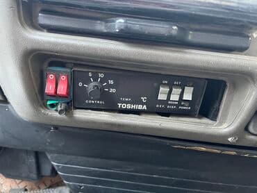 тягач двух мостовой: Грузовик, Б/у — 12