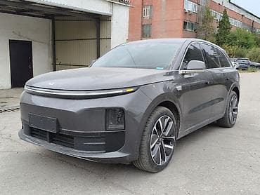 Унаа: Lixiang L6: 2025 г., 1.5 л, Вариатор, Гибрид, Кроссовер — 1