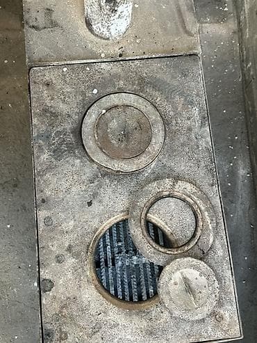 стойка дрек: Дровяная печь-буржуйка с варочной плитой - Материал: металл/чугунные — 4