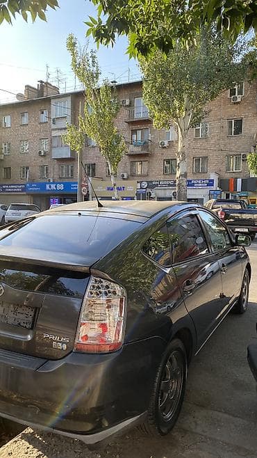 Toyota Prius: 2007 г., 1.5 л, Вариатор, Гибрид, Лифтбек — 4