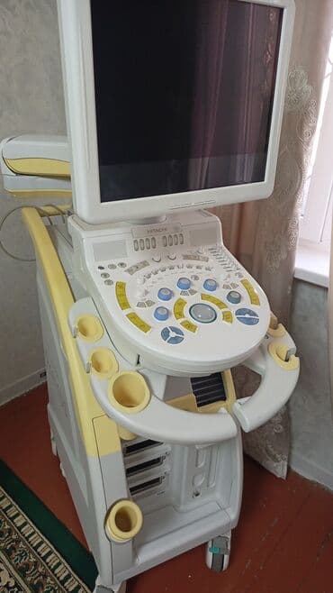 Продаю или сдаю УЗИ аппарат Хитачи Прейрус в отличном состоянии
