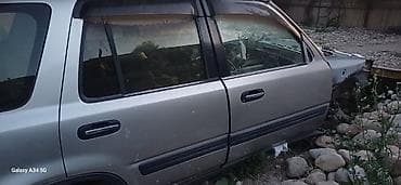 Стекло глухое заднее для Honda CR‑V, 1999 г.в. (кузов RD1/RD2). - — 3