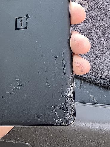 one plus 9: OnePlus 12, Б/у, 512 ГБ, цвет - Черный, 2 SIM, eSIM — 5