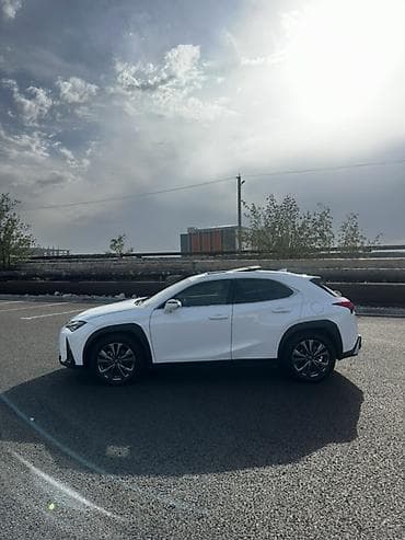 lexus e: Lexus UX: 2018 г., 2 л, Бензин, Кроссовер — 3