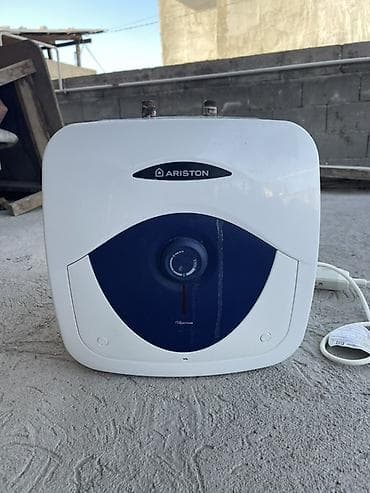 heater: Накопительный водонагреватель Объем бака: 15 л, Ariston, Электрический, Регулятор температуры, Эмалированная сталь — 1