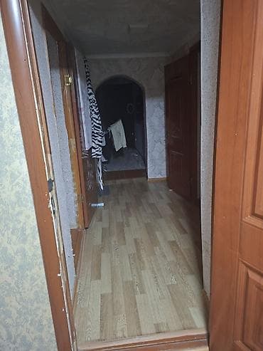 продажа квартир трёх комнатную аламидин 1: 56 м², С мебелью — 4