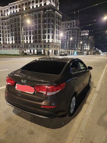 мотоциклы квадроциклы: Kia Rio: 2016 г., 1.6 л, Автомат, Бензиновая, Седан — 2