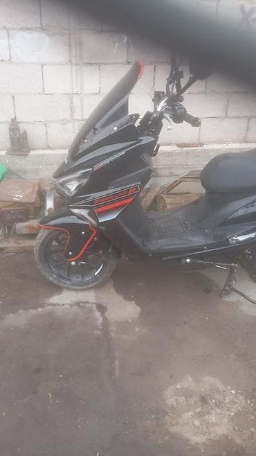 gac aion y 2025: Макси-скутер 150 куб. см, Бензин — 4