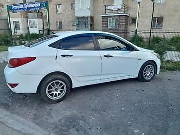 ux lexus: Hyundai Solaris: 2015 г., 1.6 л, Автомат, Бензин, Седан — 3