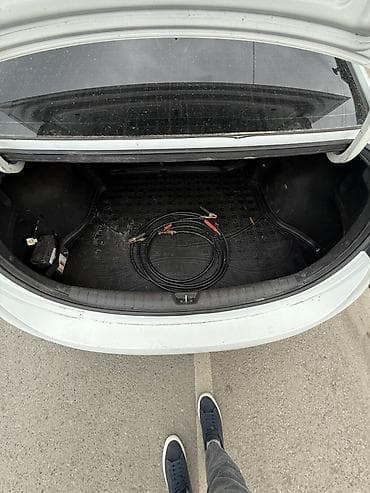 kia ceed: Hyundai Solaris: 2018 г., 1.6 л, Ручные, Седан — 6