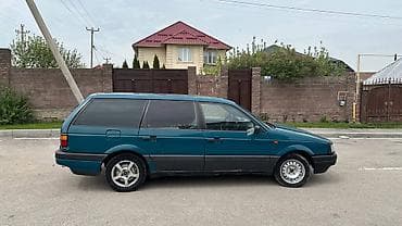 вольа: Volkswagen Passat: 1992 г., 1.8 л, Бензин, Седан — 4