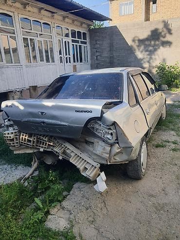 нексия аварийная: Daewoo Nexia: 2005 г., Седан — 3