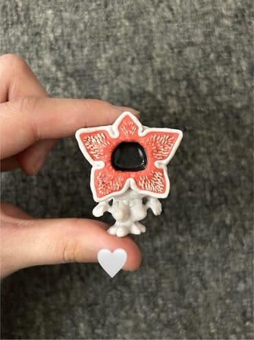 машина дети: Kinder joy. Мини‑фигурки «очень странные дела» Демогоргон и Оди в — 3