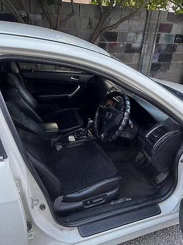 порог: Honda Accord: 2003 г., Бензин, Седан — 8