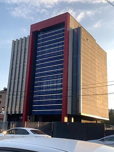 Кеңселерди ижаралоо, 204 м², Өзүнчө кире бериши менен
