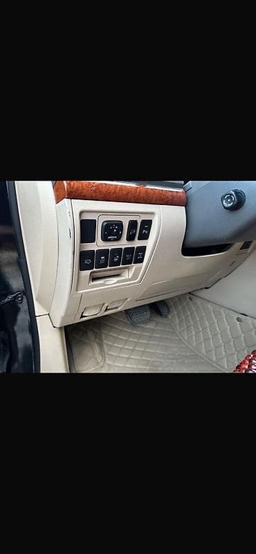 купить ленд крузер 200: Toyota Land Cruiser: 2013 г., Бензин, Внедорожник — 8