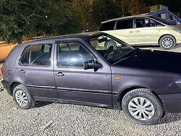 ex 6: Volkswagen Golf: 1994 г., 1.6 л, Механика, Бензин, Хэтчбэк — 8