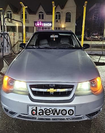 Daewoo Nexia: 2011 г., 1.5 л, Механика, Бензин, Седан at lalafo.kg Daewoo Nexia: 2011 г., 1.5 л, Механика, Бензин, Седан