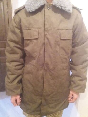 военный дождавик: Куртка с утеплением. Цвет - хаки, темно-зеленый, с капюшоном, размер — 2