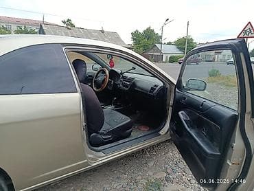 wuling mini ev: Honda Civic: 2003 г., 1.6 л, Автомат, Бензин, Купе — 3