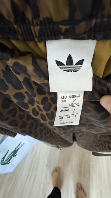 Личные вещи: Adidas оригинал 💯 %👌Костюм в леопардовом принте (рубашка + широкие — 9