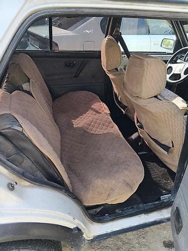 f 90: Volkswagen Golf: 2026 г., Механика, Бензин, Хэтчбэк — 5