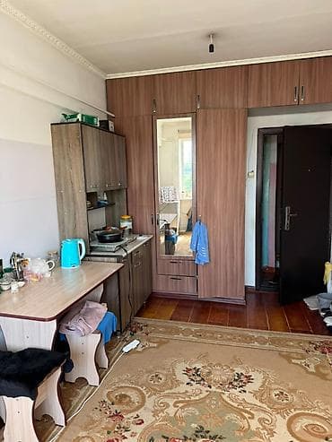 1 комната, 14 м², 5 этаж, Старый ремонт
