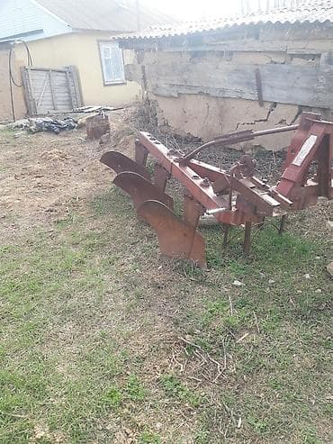 плуги оборотные: Навесной плуг для трактора - Тип: трехкорпусный оборотный/полевой — 2