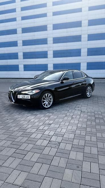 Alfa Romeo Giulia: 2017 г., 2 л, Автомат, Бензин, Седан
