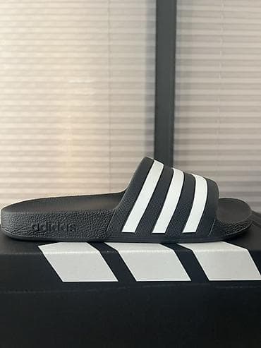 перчатки без пальцев мужские: Мужские сандалии, 40.5, Adidas, Новый, цвет - Черный — 2