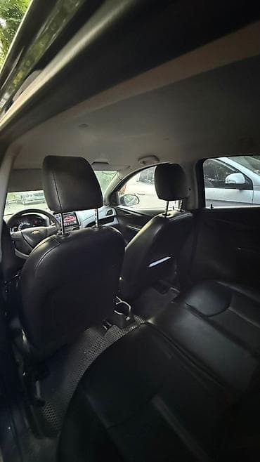 ravon spark: Chevrolet Spark: 2019 г., 1 л, Бензин — 4
