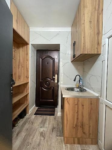 1 комната, 19 м², Гостиничный тип, 2 этаж, Евроремонт at lalafo.kg 1 комната, 19 м², Гостиничный тип, 2 этаж, Евроремонт