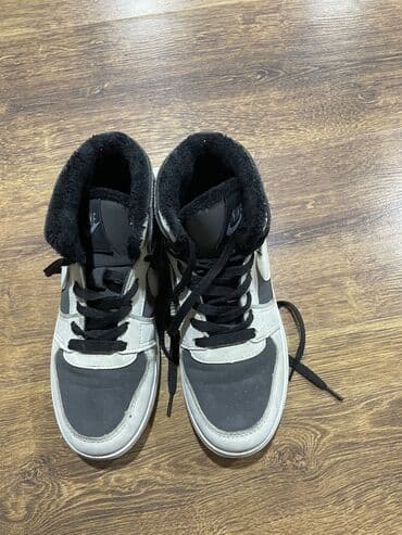 прокат мужских костюмов [возьми на прокат] бишкек фото: Продаю красовки 39 р, все в хорошем состоянии. Белые и черные на меху — 3