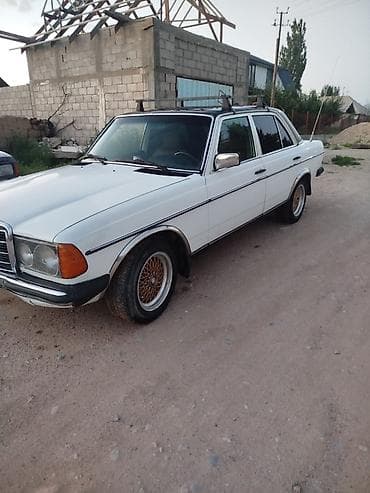 трактор хтз: Mercedes-Benz W123: 1980 г., 2.3 л, Механика, Дизель, Седан — 3