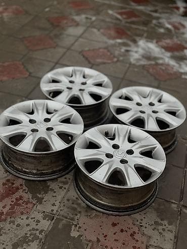 5х114 3: Литые Диски R 15 Honda, Комплект, отверстий - 4, Б/у — 4