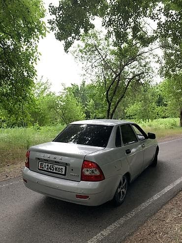 волга сатылат: ВАЗ (ЛАДА) Priora: 2008 г., 1.6 л, Кол менен иштөөчү, Бензин, Седан — 7