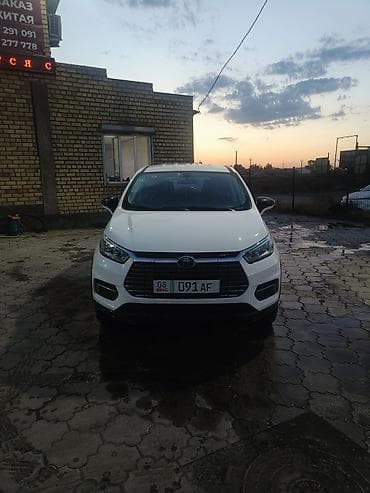 bvd e2: BYD Yuan: 2019 г., Автомат, Электромобиль, Внедорожник — 1