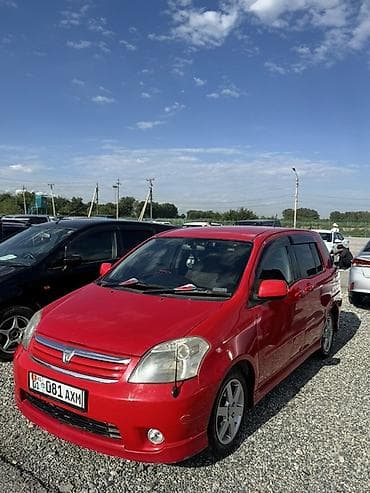 для такси авто: Toyota Raum: 2004 г., 1.5 л, Автомат, Бензин, Хэтчбэк — 2
