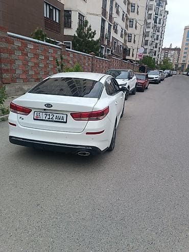 bid e5: Kia K5: 2018 г., Автомат, Седан — 3