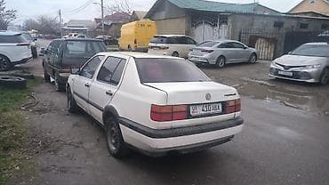 моно мотор: Volkswagen Vento: 1992 г., 1.8 л, Механика, Бензин, Седан — 3