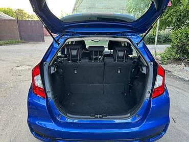 авариный фит: Honda Fit: 2019 г., 1.5 л, Вариатор, Бензин, Хэтчбэк — 6