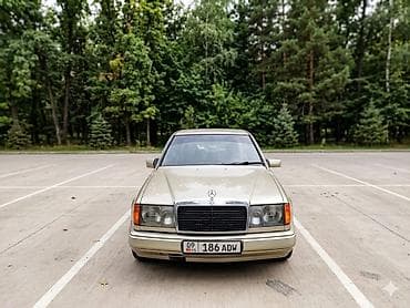 сапог мерс: Mercedes-Benz W124: 1987 г., 2.5 л, Дизель, Седан — 1